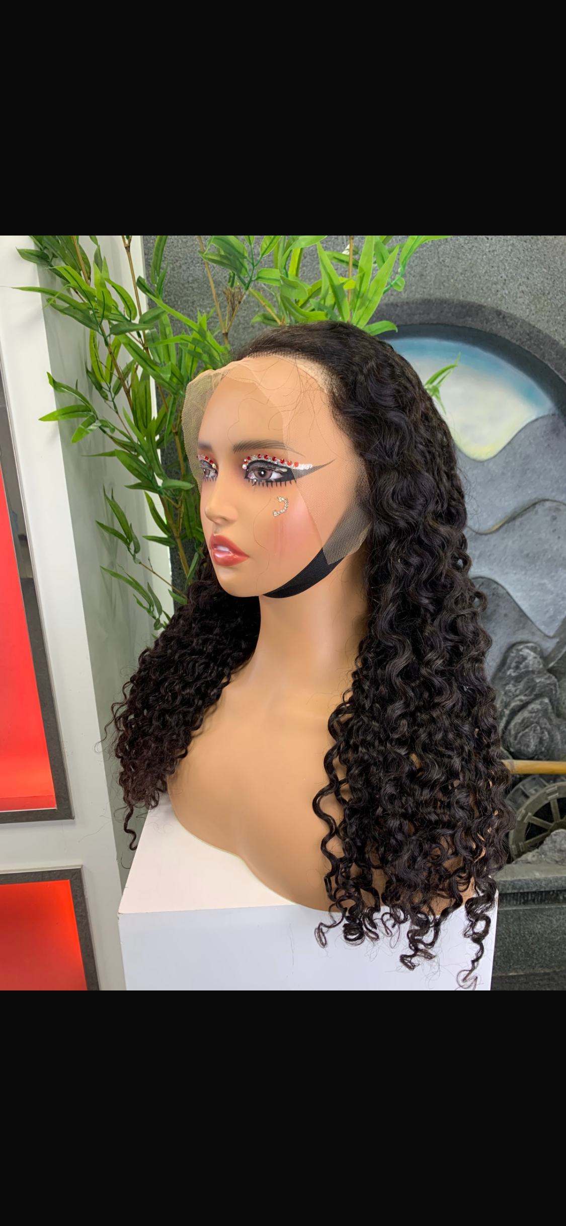 Perruque bouclée naturelle avec lace front – Élégance et volume