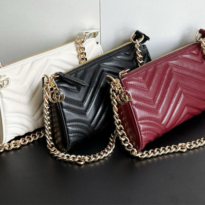 Sac à bandoulière matelassé chic avec chaîne dorée